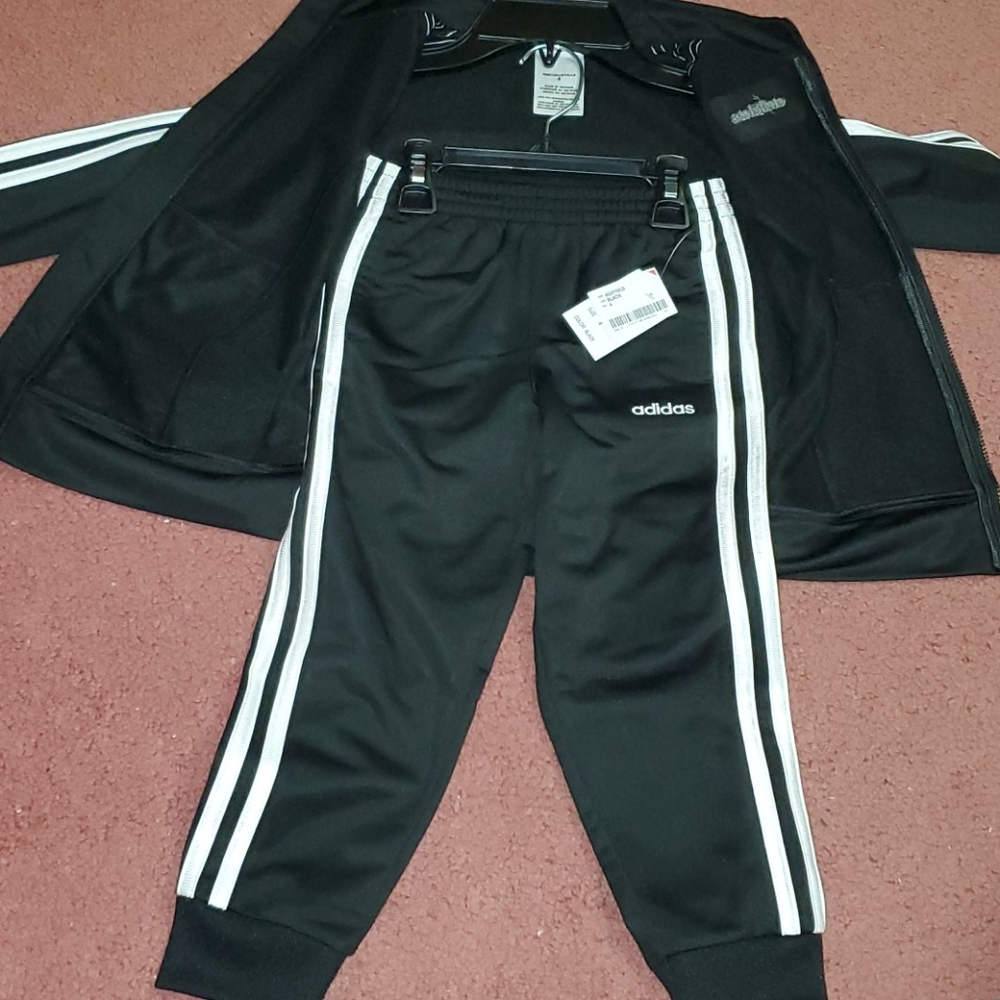 ADIDAS - Picture 5 of 12